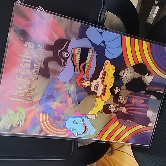Vintage The Beatles Yellow Submarine Poster - Picture 1 of 3